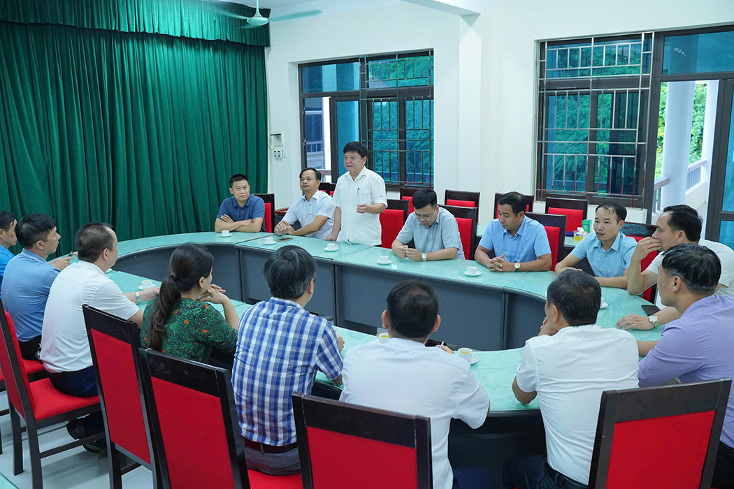 Lãnh đạo hai Nhà trường thống nhất các nội dung hợp tác quan trọng trong buổi làm việc