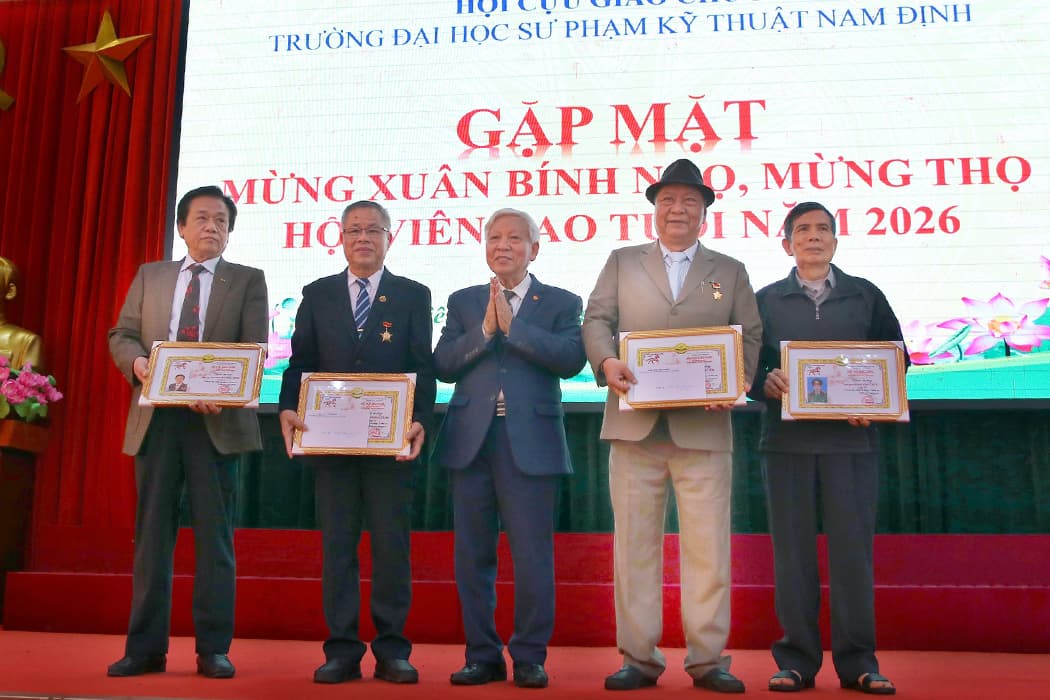 Bản tin: ấm áp buổi gặp mặt mừng xuân - mừng thọ hội viên Hội cựu giáo chức năm 2026
