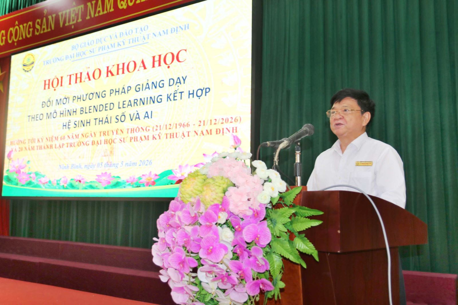 Đổi mới phương pháp giảng dạy theo mô hình Blended Learning kết hợp hệ sinh thái số và AI