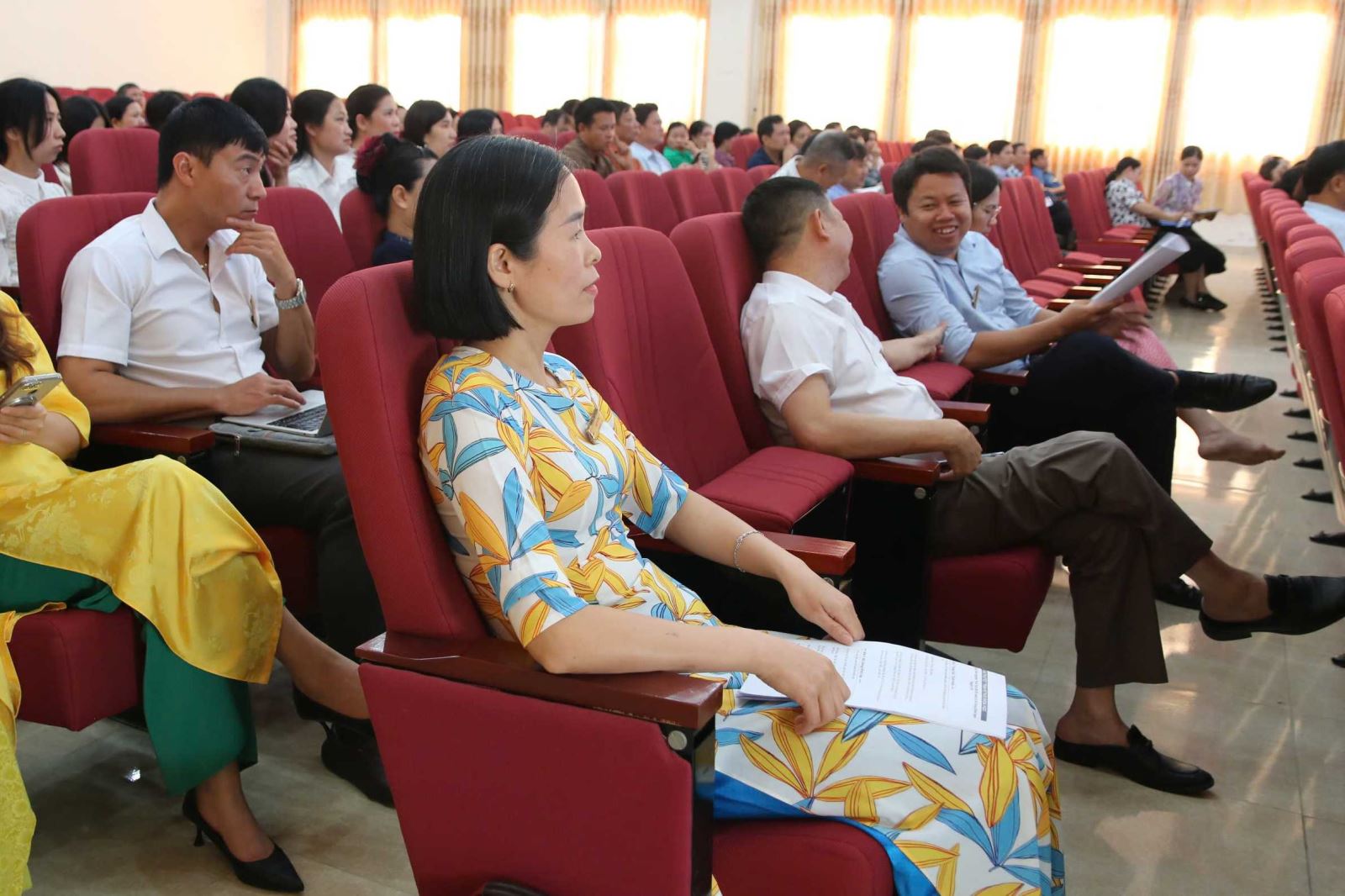 Không khí thảo luận sôi nổi tại Hội thảo