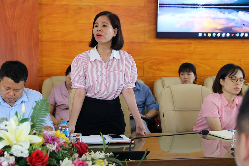 Các đơn vị trong Nhà trường trao đổi để làm rõ các vấn đề trong triển khai và thực hiện Đại học số tại Trường Đại học Sư phạm Kỹ thuật Nam Định.