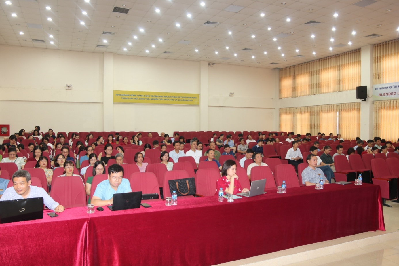 Đảng bộ Trường Đại học Sư phạm Kỹ thuật Nam Định tổ chức học tập, quán triệt Nghị quyết Hội nghị lần thứ ba Ban Chấp hành Trung ương Đảng khóa XIV