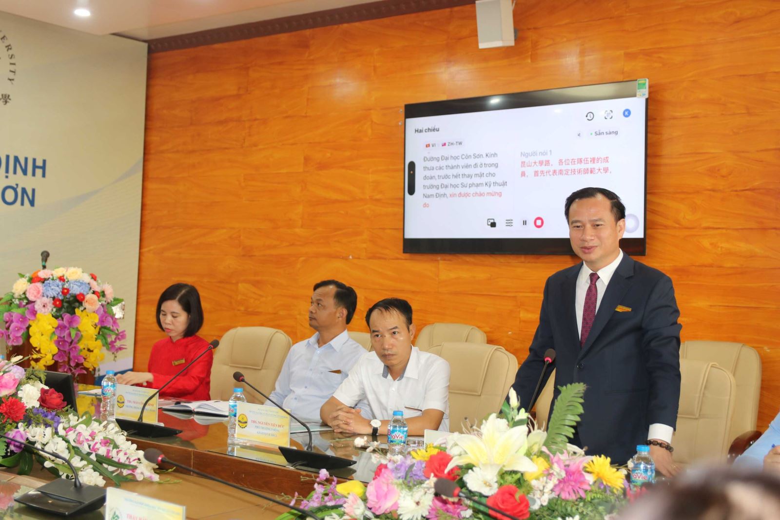 GS.TS. Nguyễn Huy Bằng - Hiệu trưởng Trường Đại học Sư phạm Kỹ thuật Nam Định phát biểu tại chương trình.