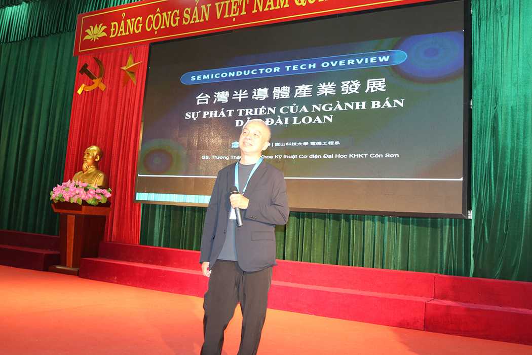 GS. Trương Thận Châu chia sẻ về xu hướng phát triển của công nghệ bán dẫn và cơ hội dành cho sinh viên