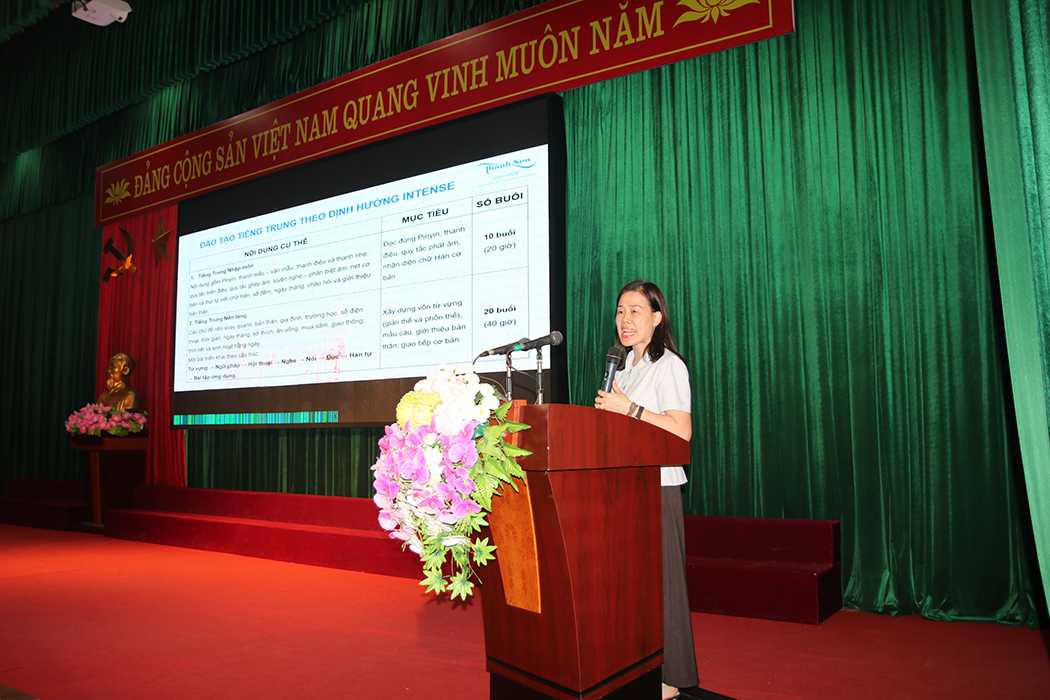 Bà Nguyễn Tuyết Sơn - Tổng Giám đốc Công ty Cổ phần Đào tạo Hợp tác Giáo dục Quốc tế Thành Sơn phát biểu