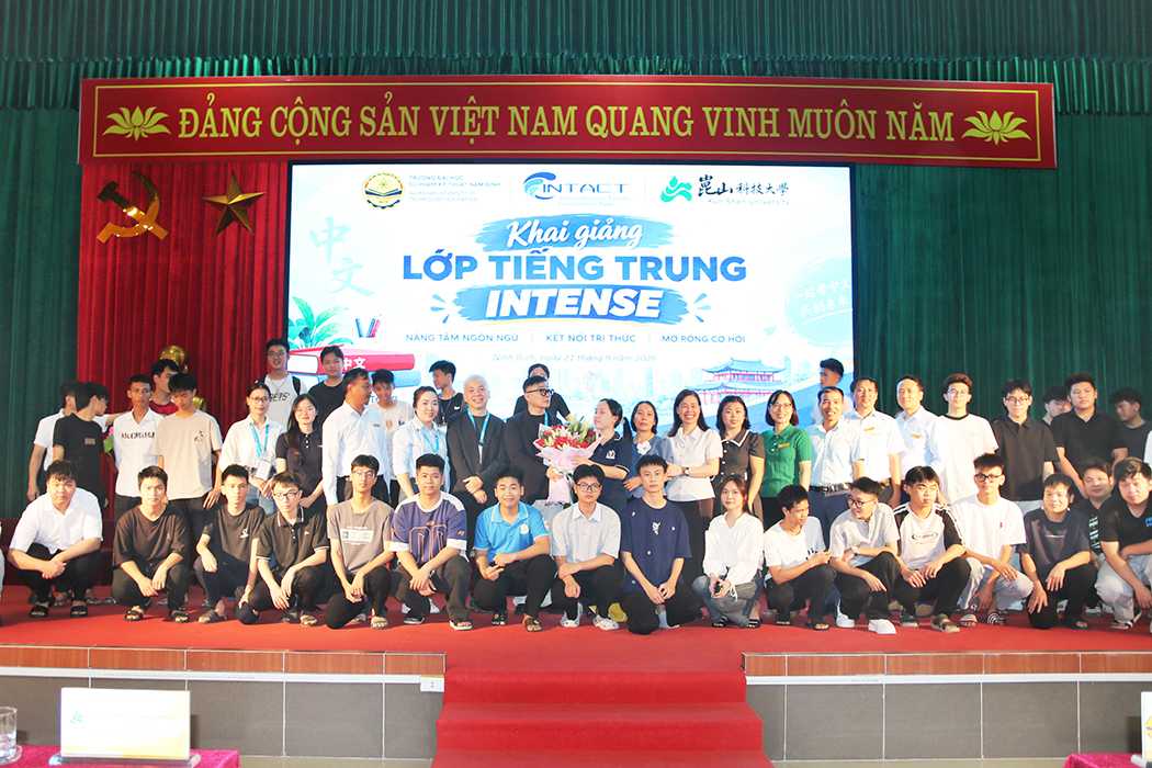 Khai giảng lớp tiếng Trung theo định hướng chương trình học bổng đào tạo nhân tài quốc tế INTENSE