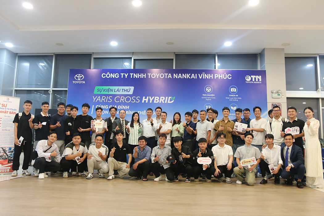 Giảng viên và sinh viên khoa cơ khí tham quan, trải nghiệm thực tế tại TOYOTA NANKAI Vĩnh Phúc